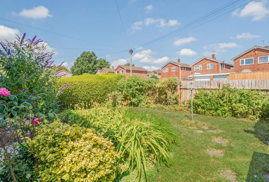 Property photo 3 of 21 1316984-3-68626Bc...
