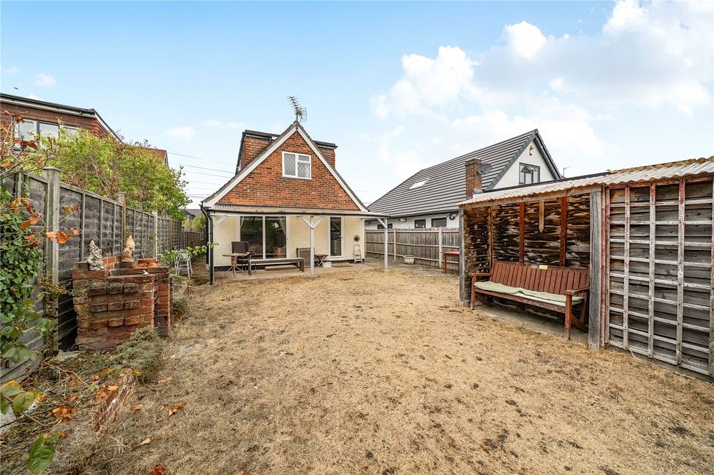 Property photo 2 of 17 Picture No. 03