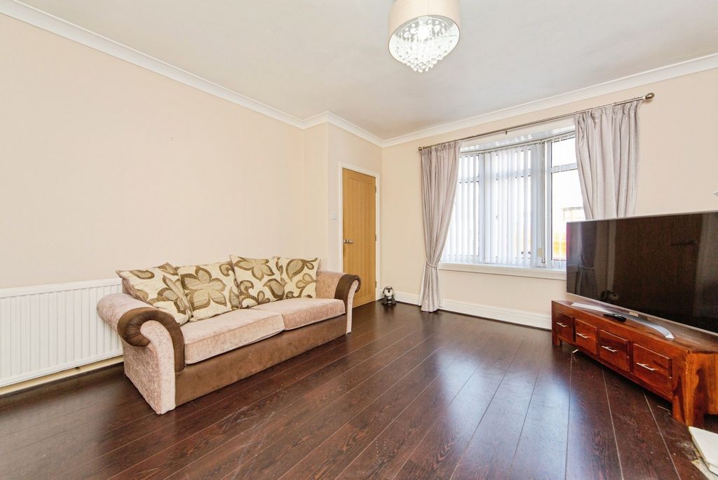 Property photo 3 of 20 Pbox-Img.Jpg