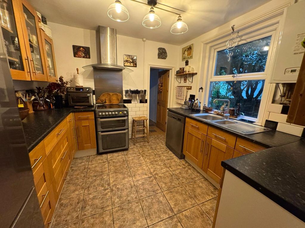 Property photo 3 of 27 Picture No. 69