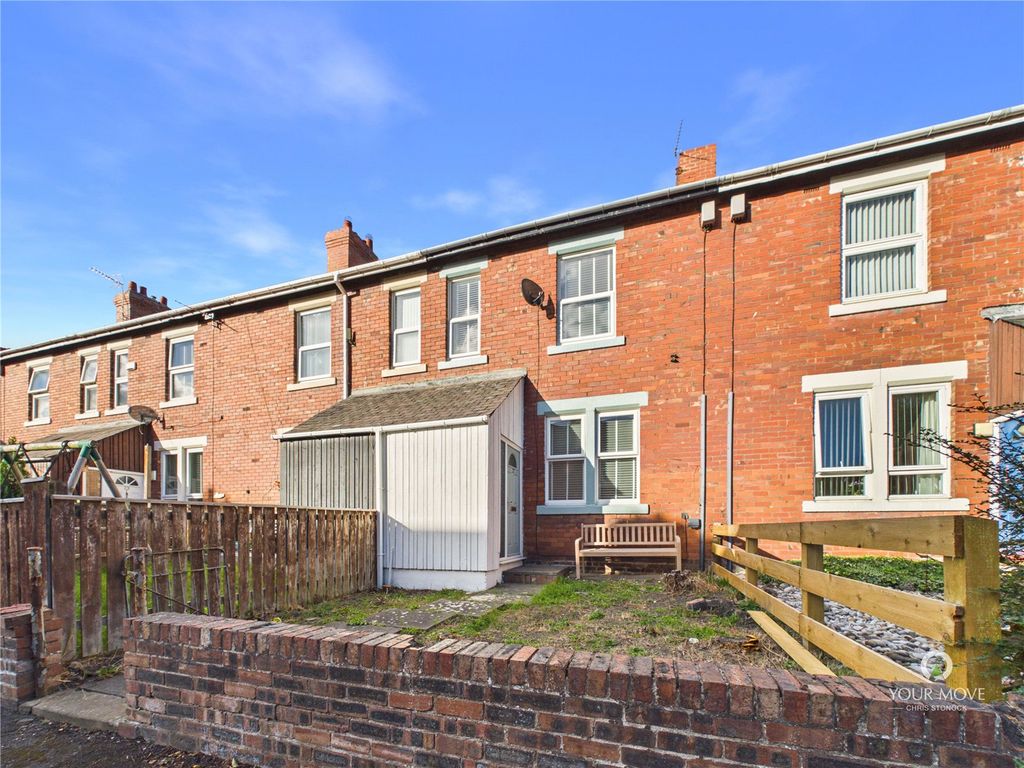 Property photo 1 of 16 Picture No. 10