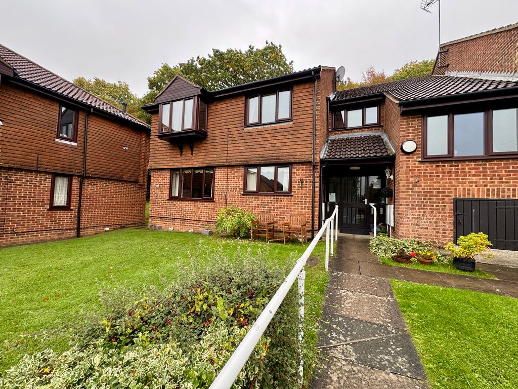 Property photo 1 of 7