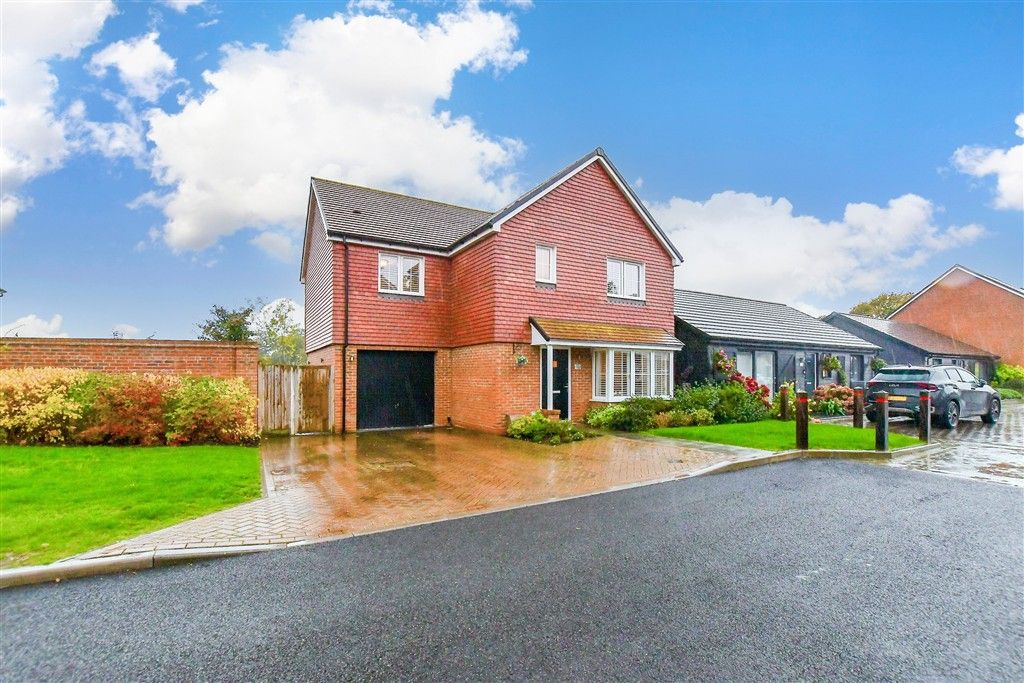 Property photo 3 of 14 Front