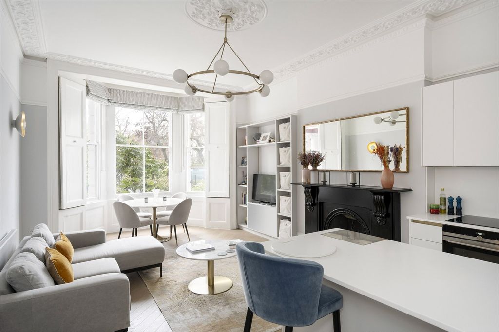 Property photo 3 of 11 Picture No. 08