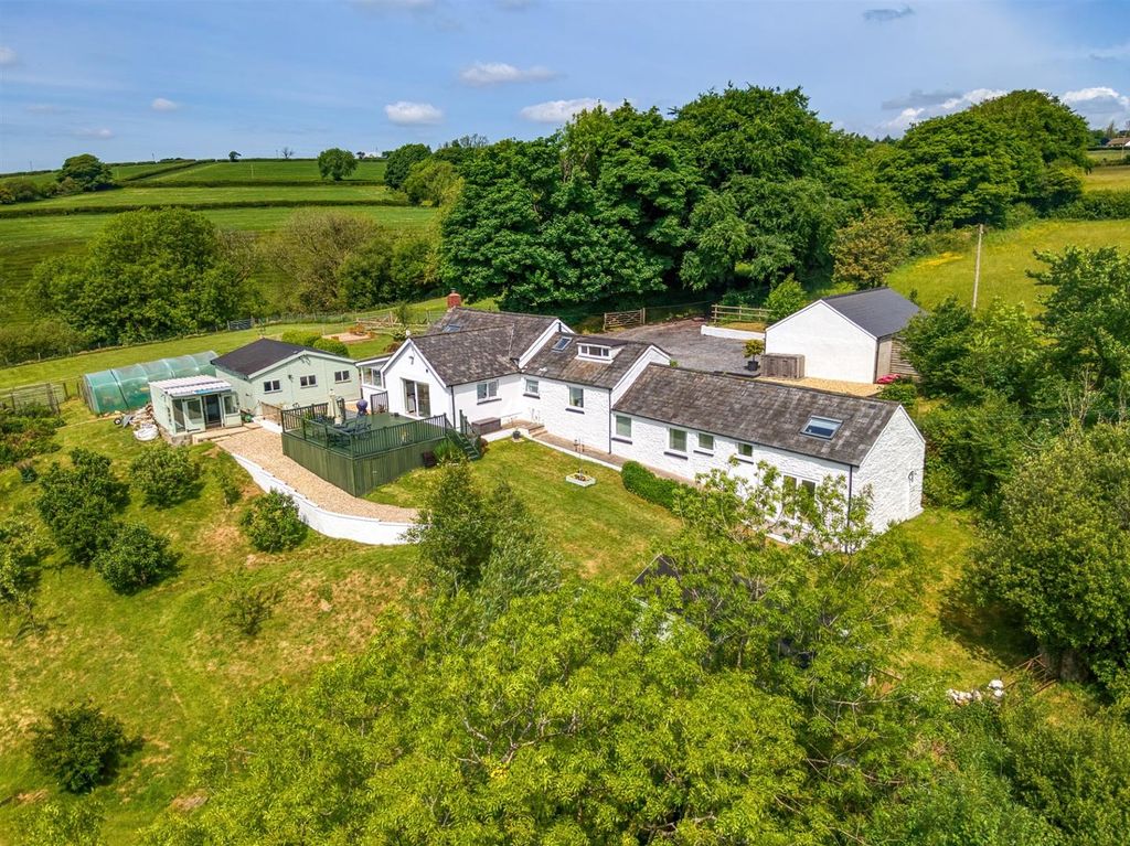 Property photo 1 of 39 Thumbnail_Image0.Jpg