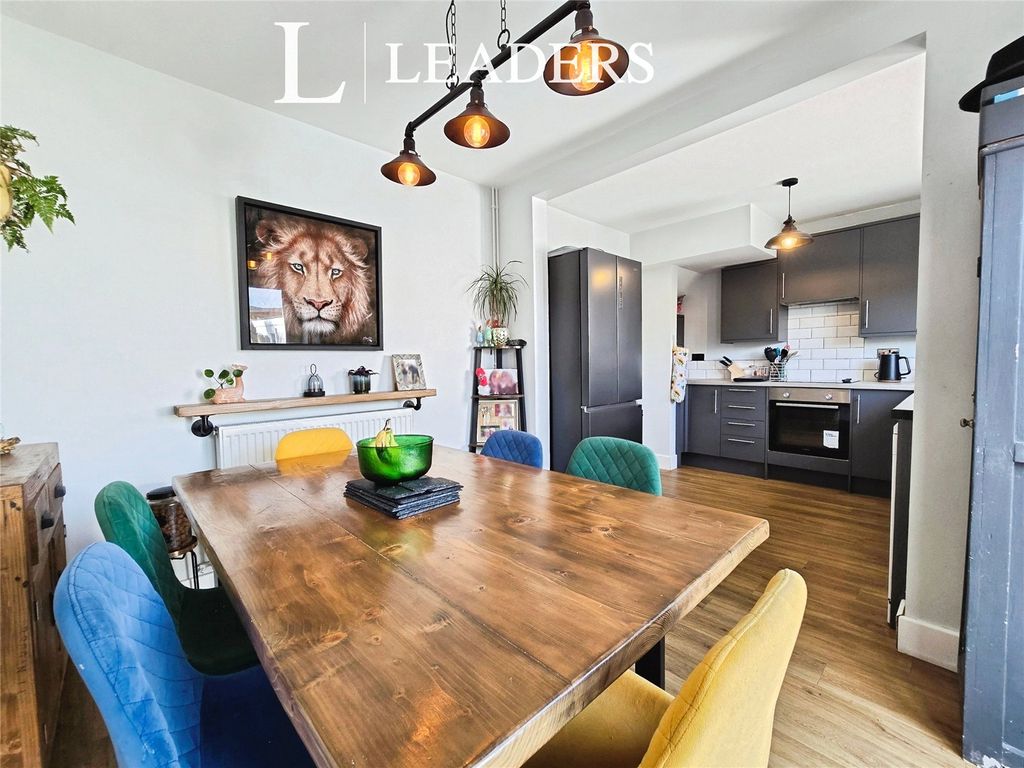 Property photo 1 of 25 Kitchen Dining