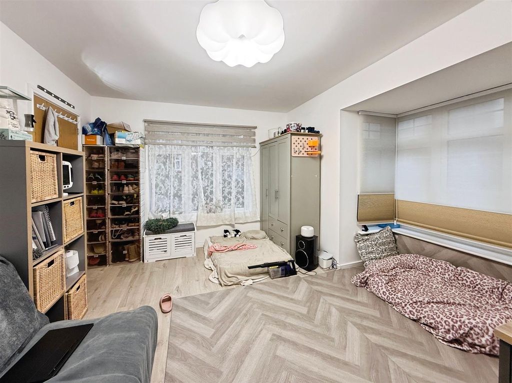 Property photo 2 of 30 42d2Fa40-Screenshot 202026-02-05 20At 2014.59.31.P