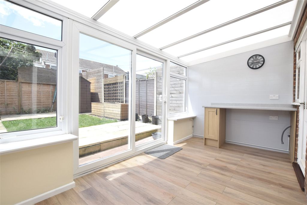 Property photo 3 of 12 Conservatory