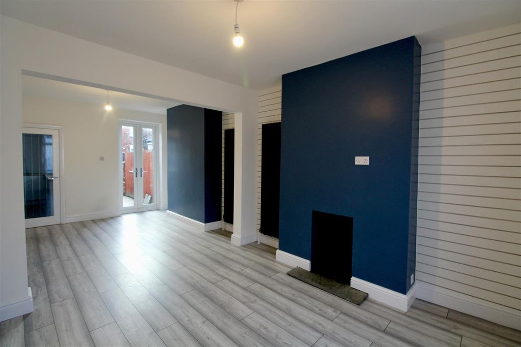 Property photo 2 of 11 Img_2394.Jpg