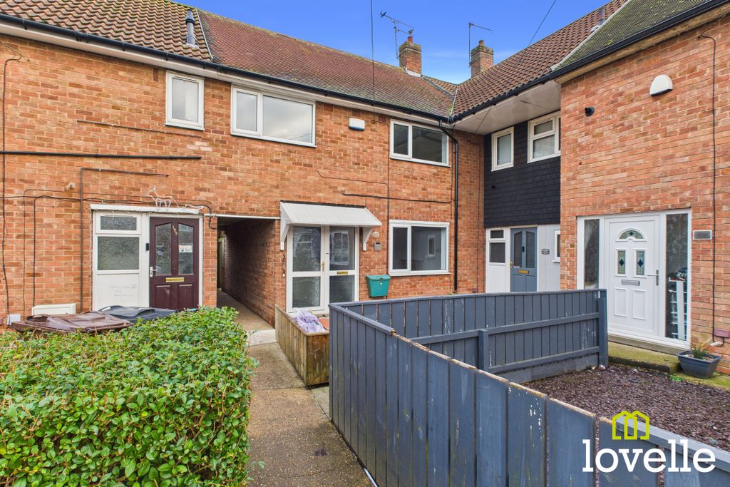 Property photo 1 of 11