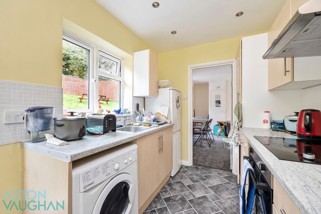 Property photo 2 of 10 4670201