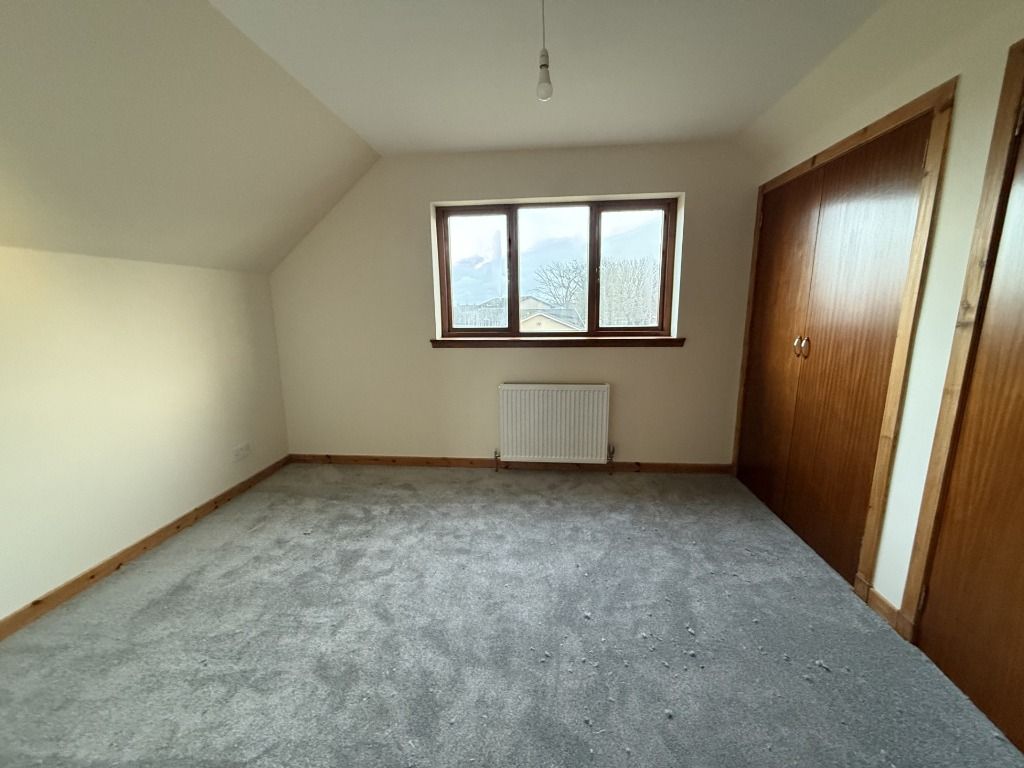 Property photo 3 of 10 Photo 3