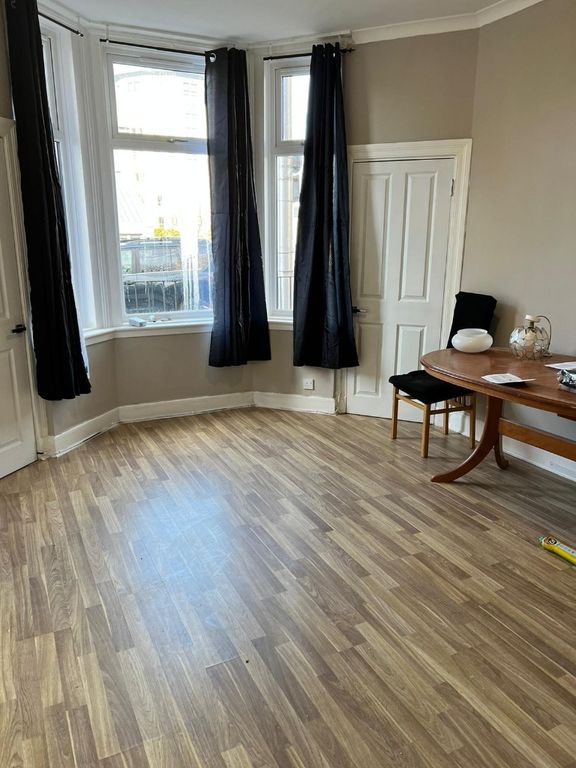 Property photo 1 of 35