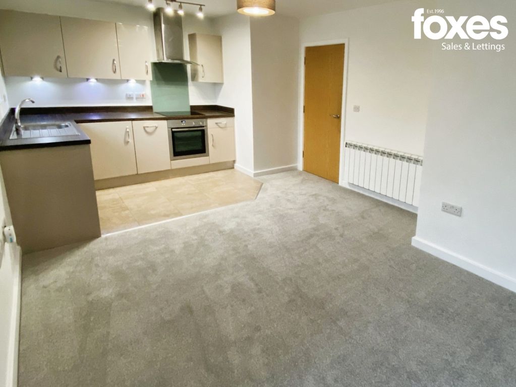 Property photo 2 of 7 4917901