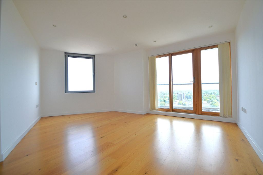 Property photo 3 of 18 Picture No. 40
