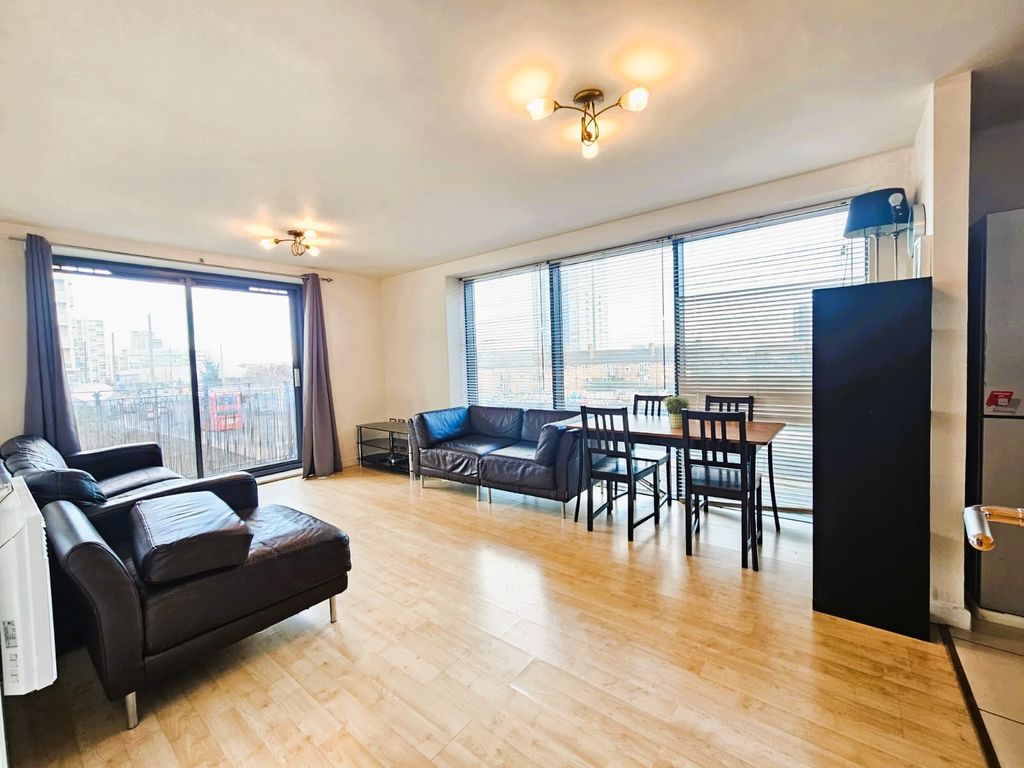 Property photo 2 of 13