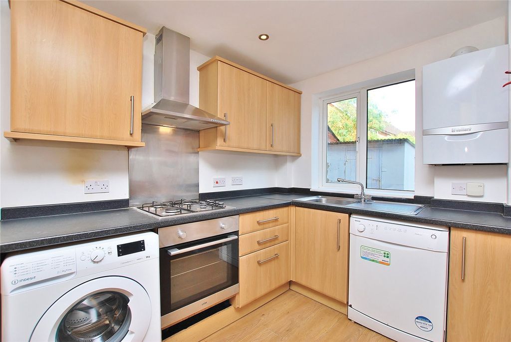 Property photo 2 of 13 Picture No. 22