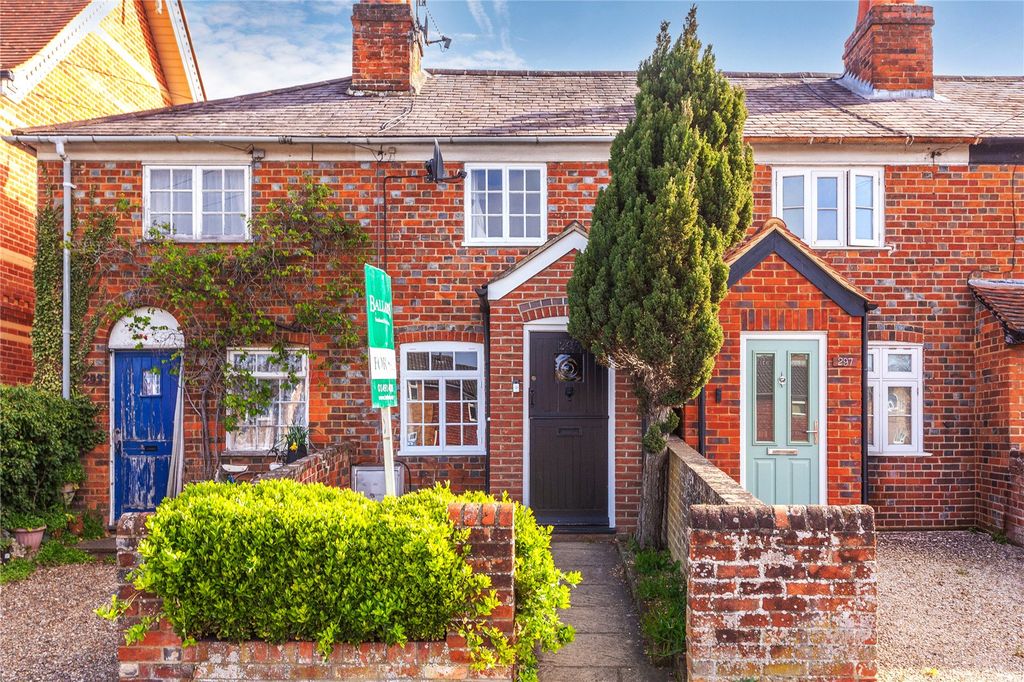 Property photo 1 of 12 Front