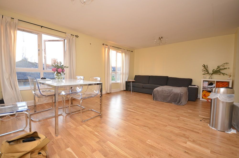 Property photo 2 of 8