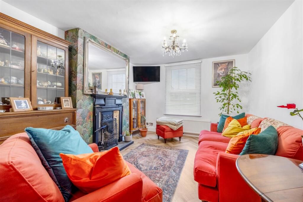 Property photo 3 of 24