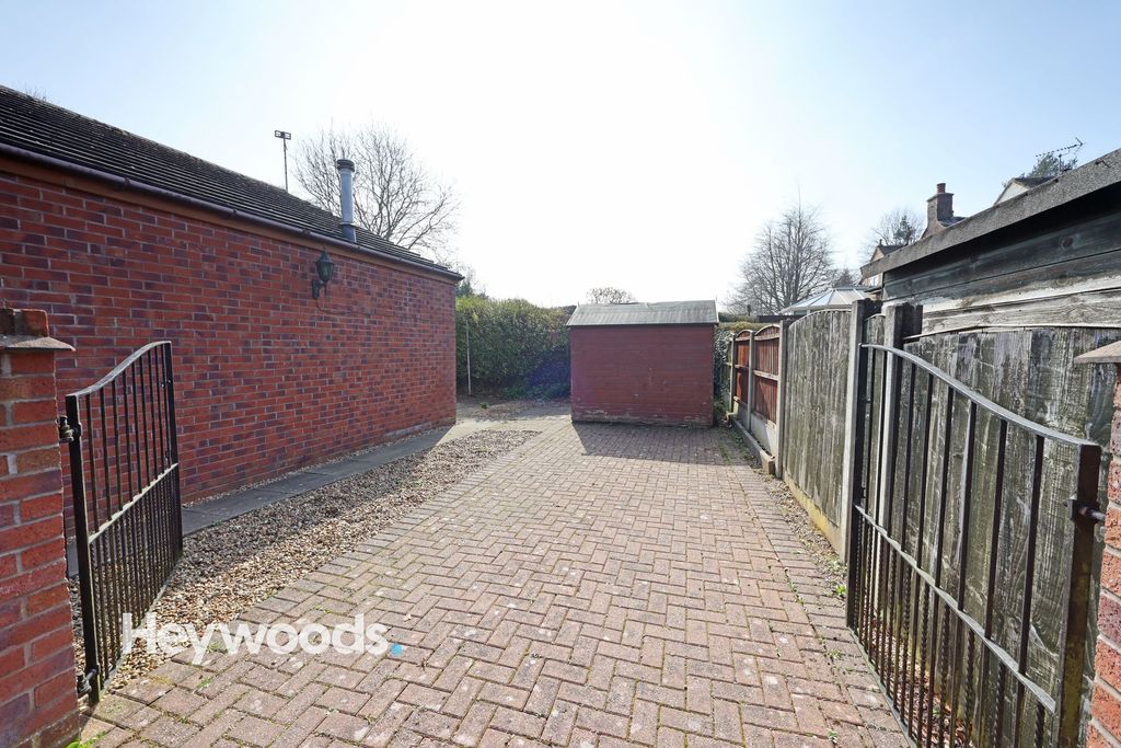 Property photo 3 of 30