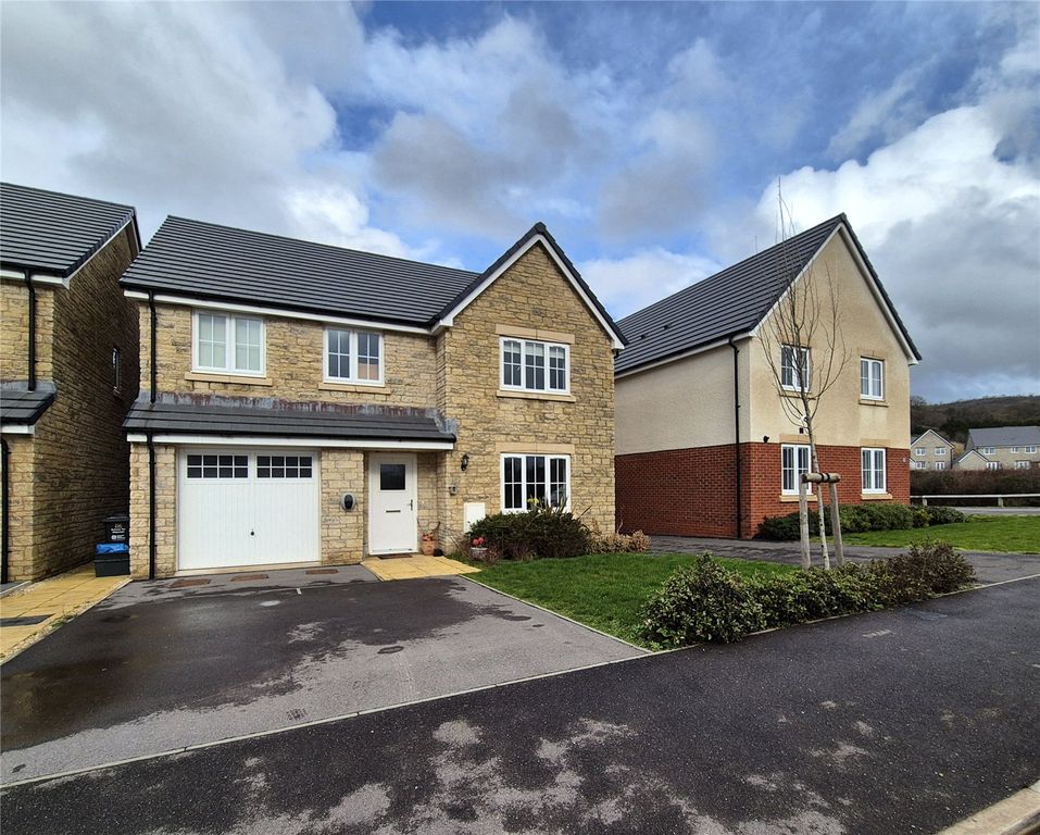 Property photo 1 of 14 Picture No. 10