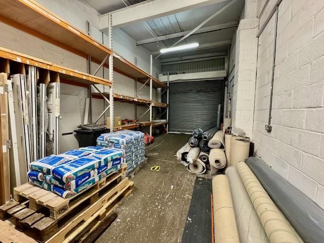 Property photo 3 of 6 Photo