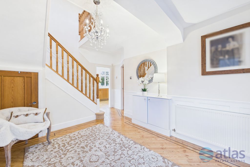 Property photo 2 of 32 Property Image