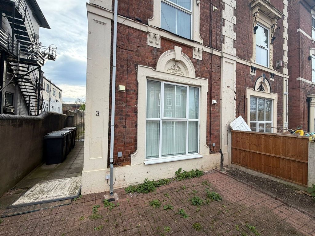 Property photo 1 of 6 Picture No. 05