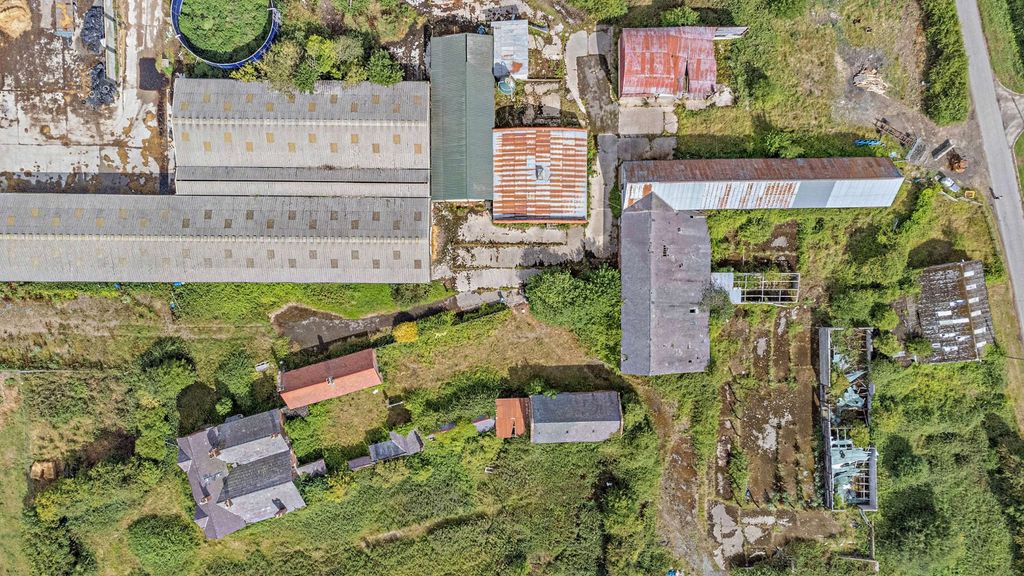 Property photo 2 of 24 Picture No. 02