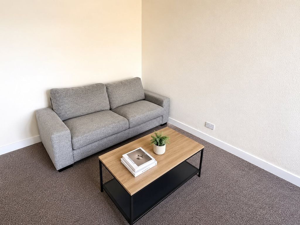 Property photo 1 of 5 1d1Cdbcb-c756-4640-B89c-B5Df2B44Cb26