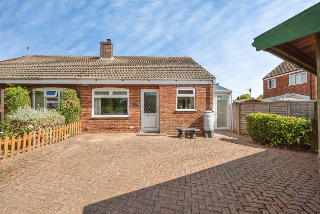 Property photo 1 of 13