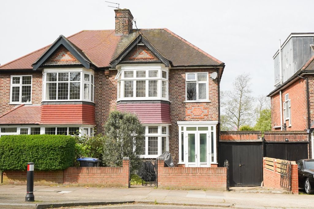 Property photo 1 of 25 4991751