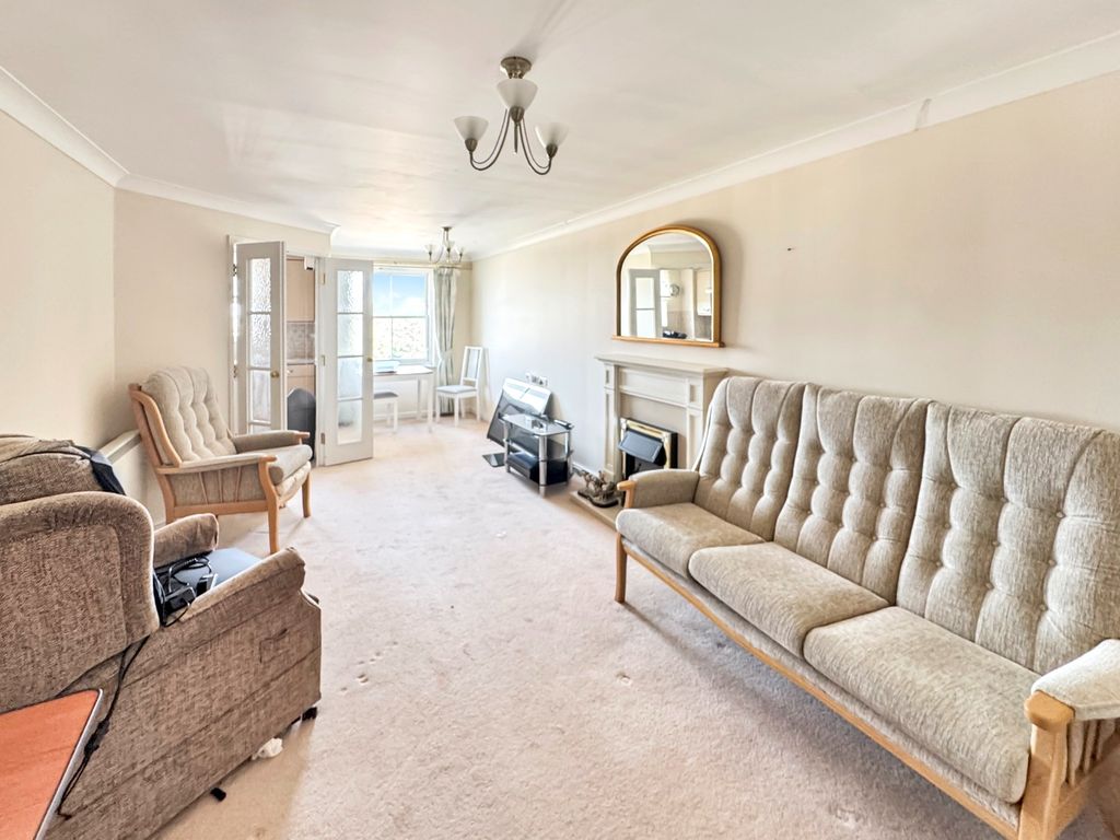 Property photo 2 of 11 5265052