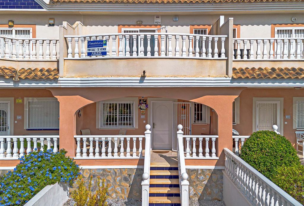 Property photo 1 of 31
