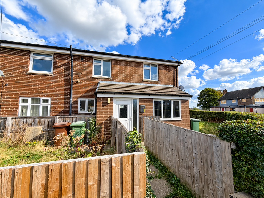 Property photo 1 of 16 Highfield Place