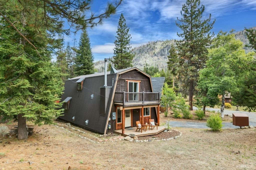 Property photo 1 of 24