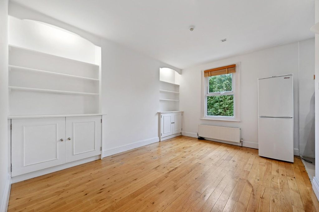 Property photo 1 of 10 9.Jpg
