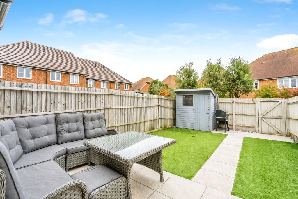 Property photo 3 of 19 Photo #3