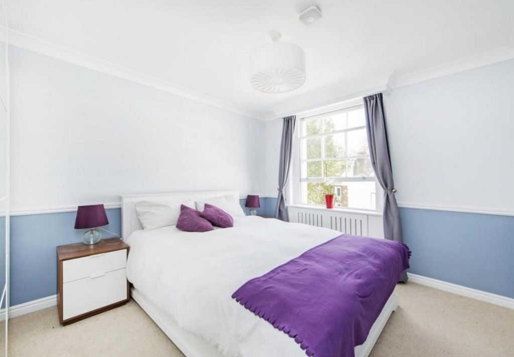 Property photo 3 of 8 Bedroom