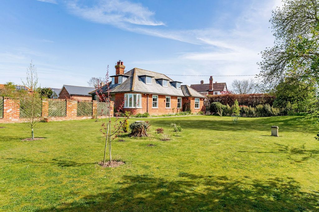 Property photo 1 of 29