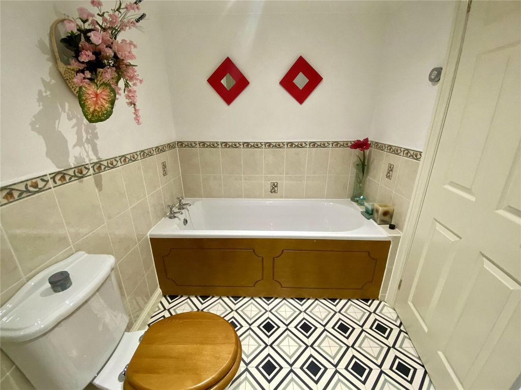 Additional image 29 of 5 bed detached house for saleFairacre Avenue, Barnstaple, Devon EX32