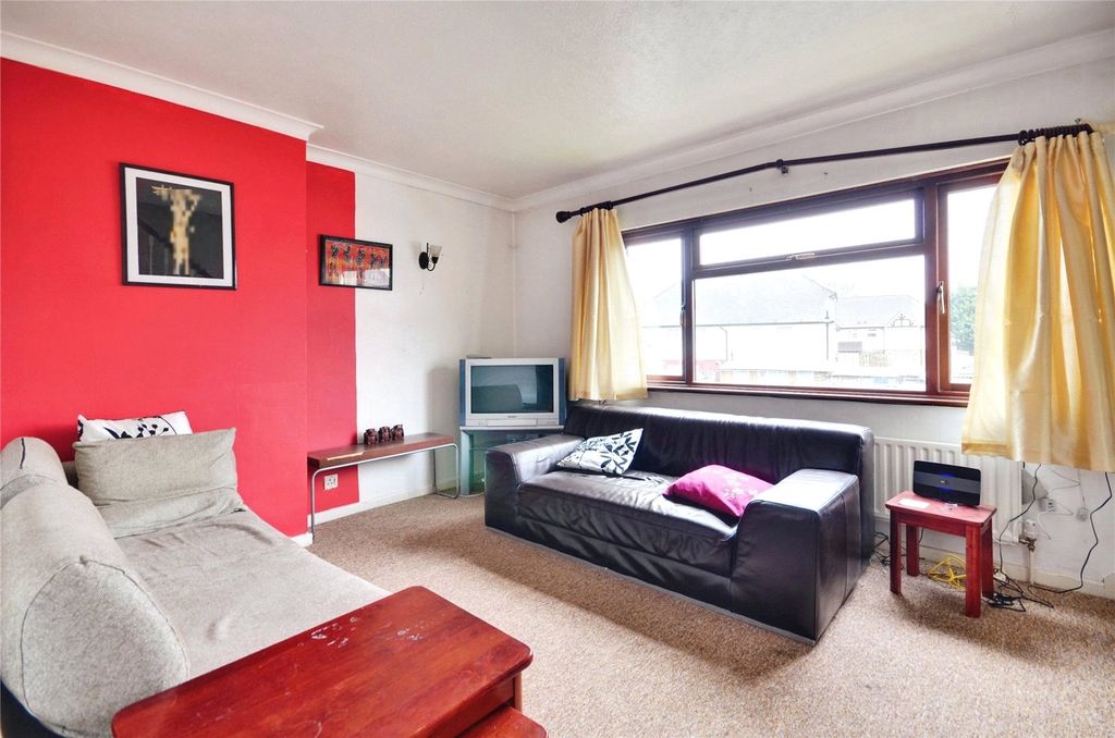 Property photo 2 of 5 Picture No. 01