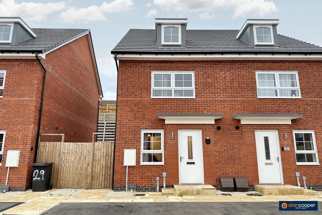 Property photo 1 of 16 3712930