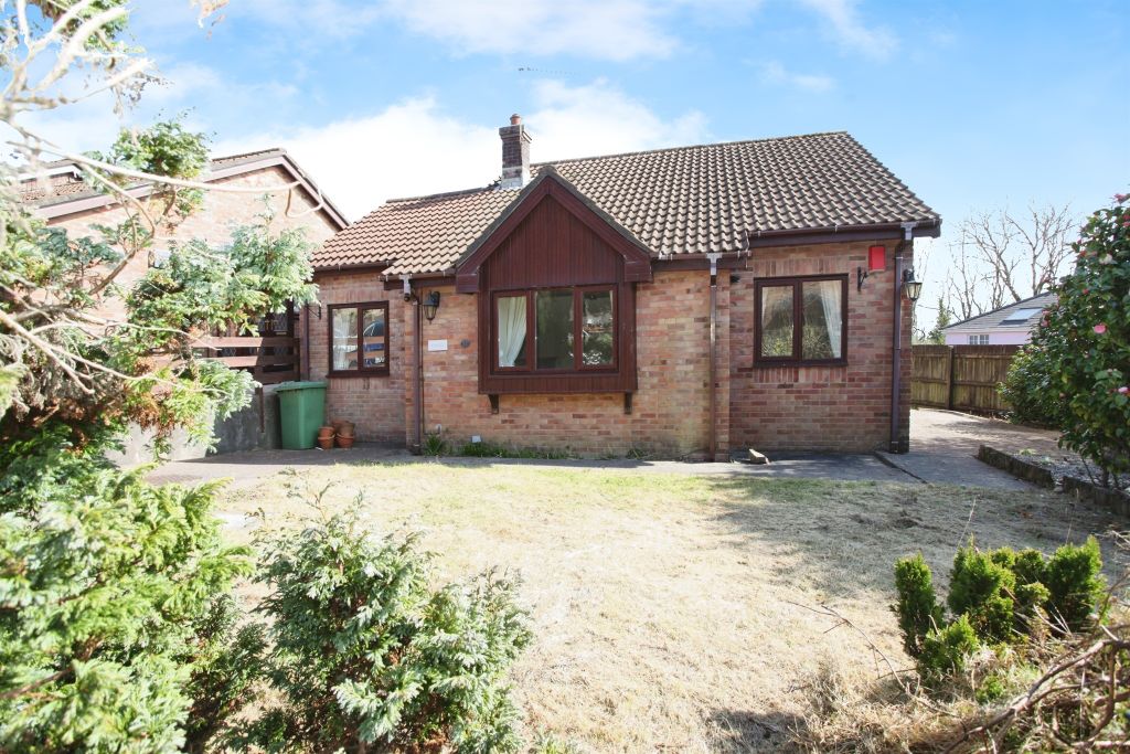 Property photo 1 of 16