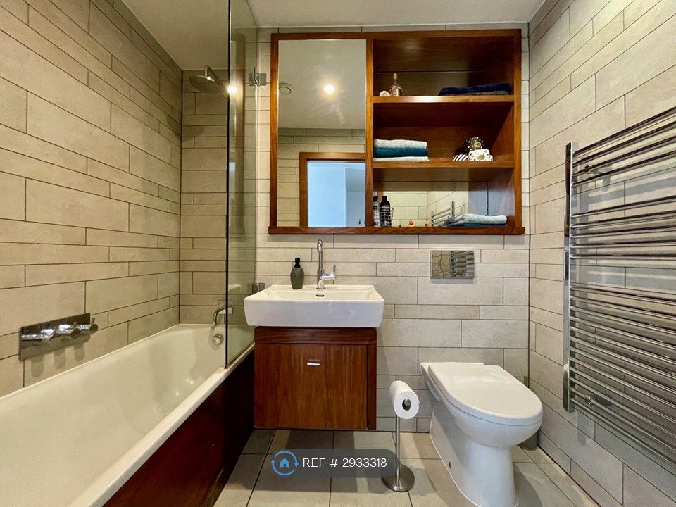 Property photo 3 of 5 Beautiful Bathroom