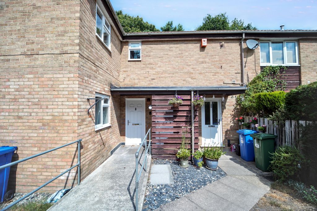 Property photo 1 of 15 25 Lightwood, Bracknell, Berkshire, Rg12 0Tr