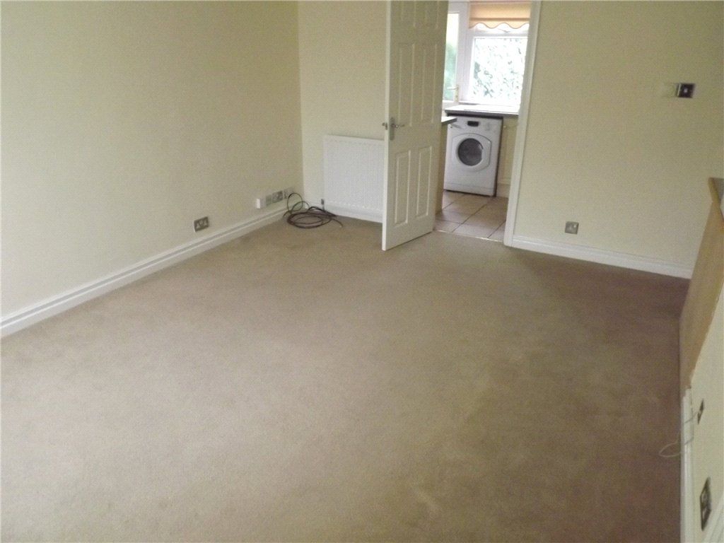 Property photo 2 of 9 Picture No. 13