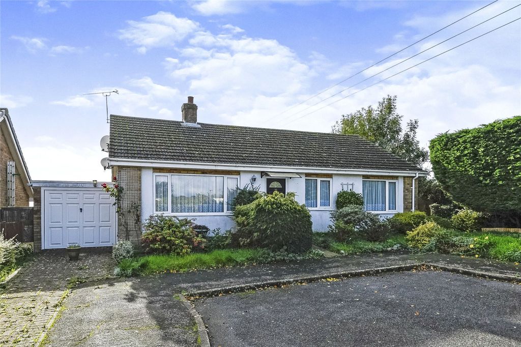 Property photo 1 of 15 Front