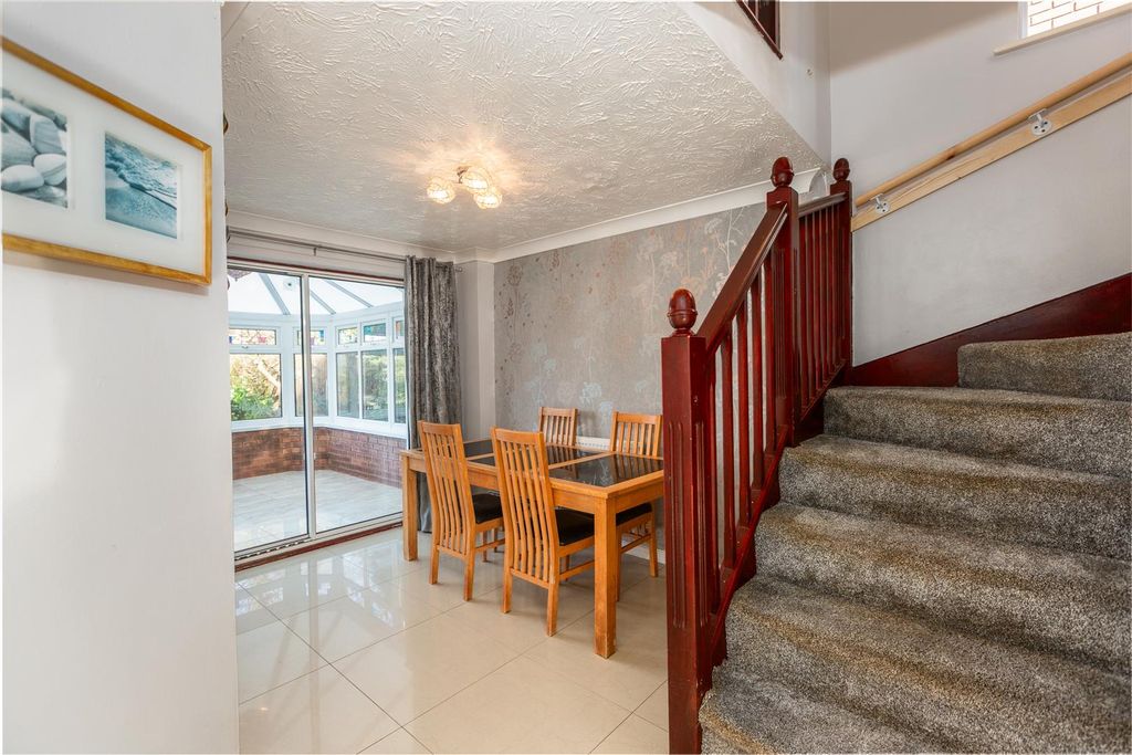 Property photo 3 of 23 Cz0A5166-Edit.Jpg